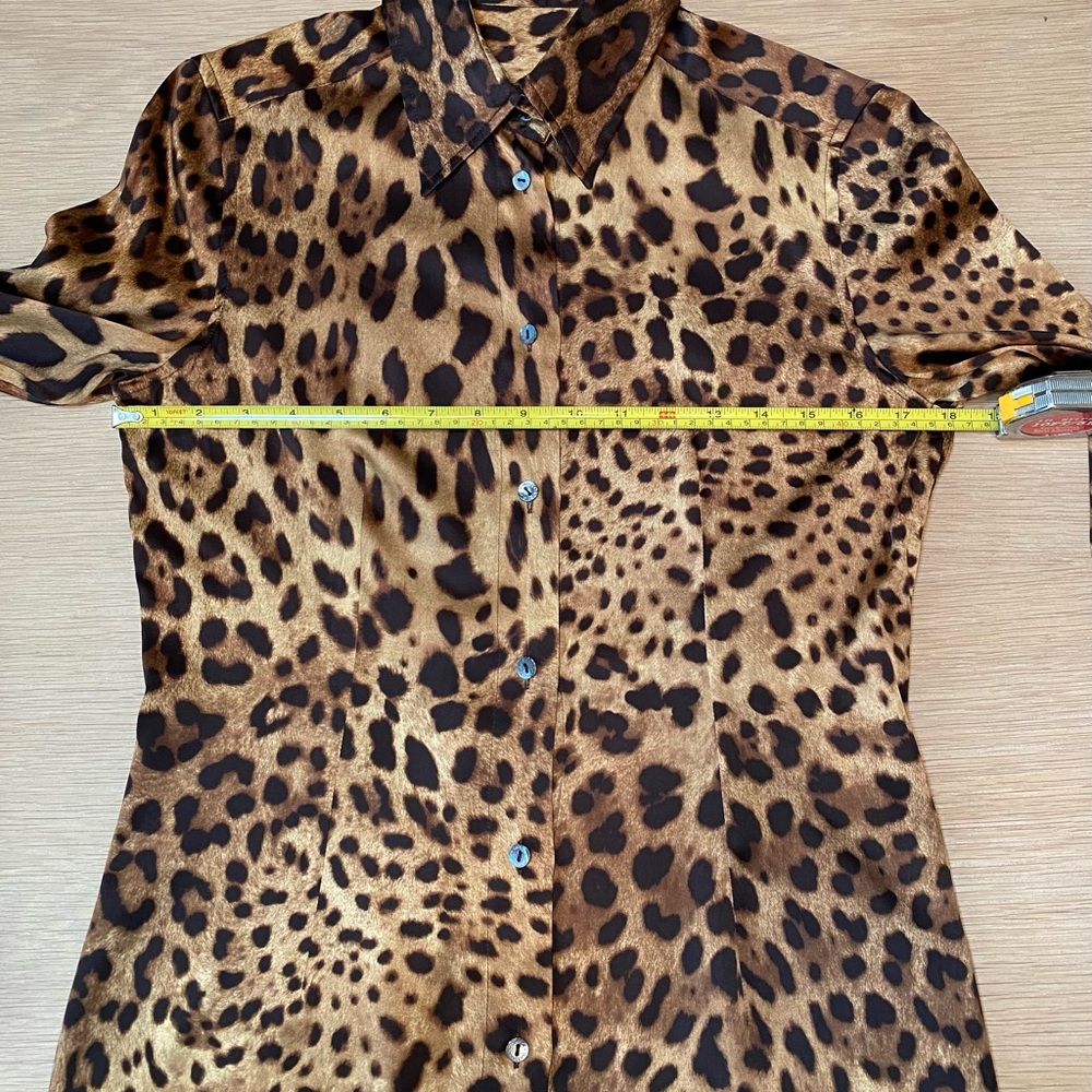 Leopard Print Button-Up Blouse - Brown - Picture 8 of 10